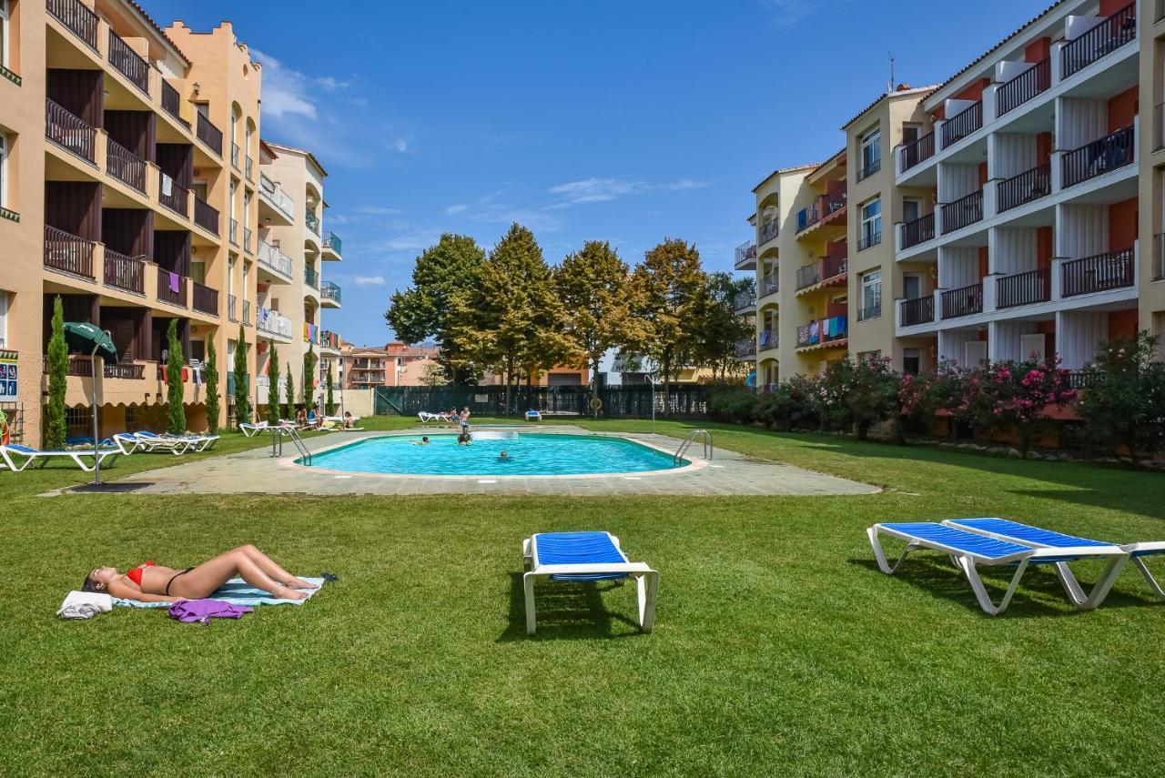 Aptos. Comte D'Empuries Empuriabrava Exterior photo