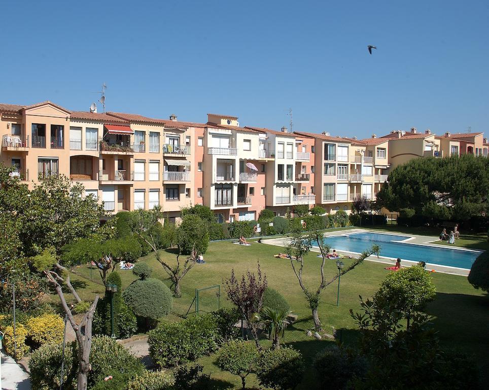 Aptos. Comte D'Empuries Empuriabrava Exterior photo